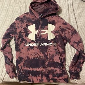 Under Armor tye dye sweatshirt 1 of a kind! Men’s medium!